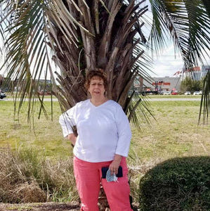 Meet your Posher, Andrea